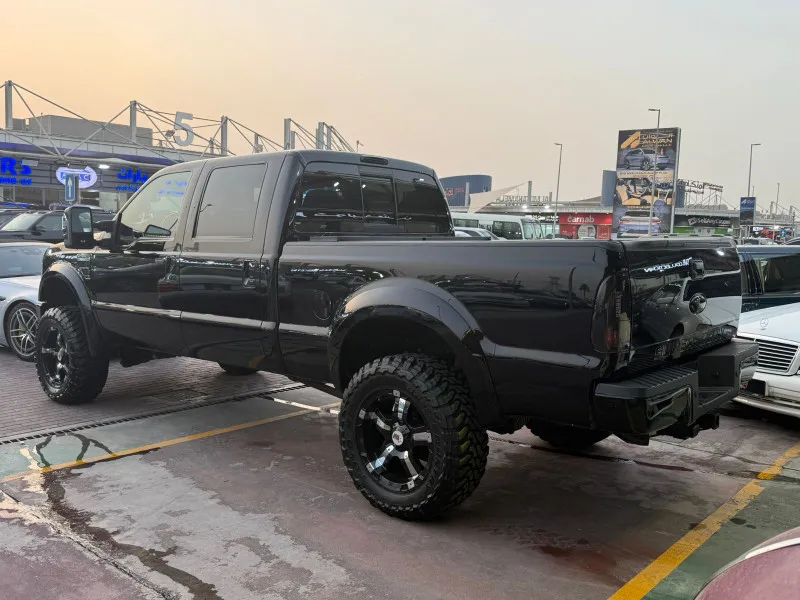 2008 Ford F350 in Dubai