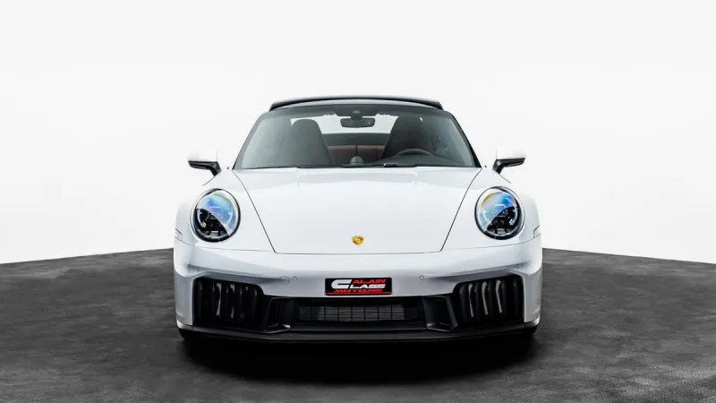2025 Porsche 911 Carrera in Dubai