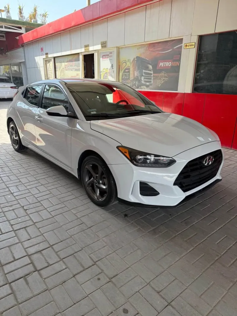 2020 Hyundai Veloster in Dubai