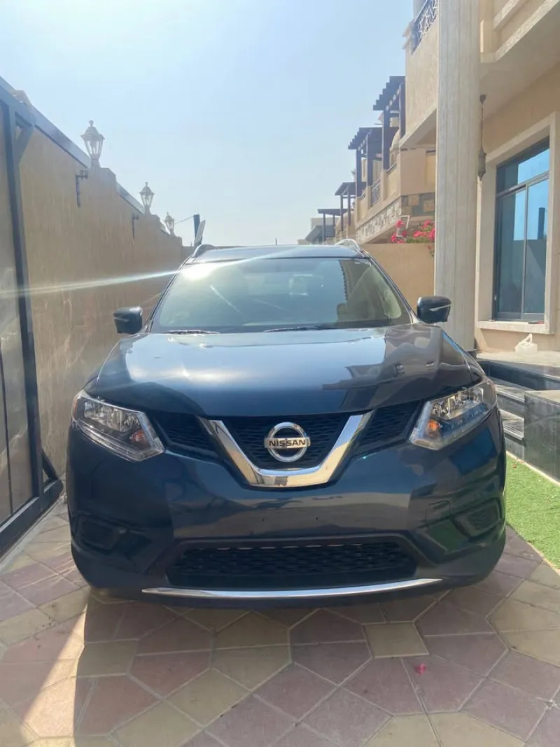 2015 Nissan Rogue in Dubai