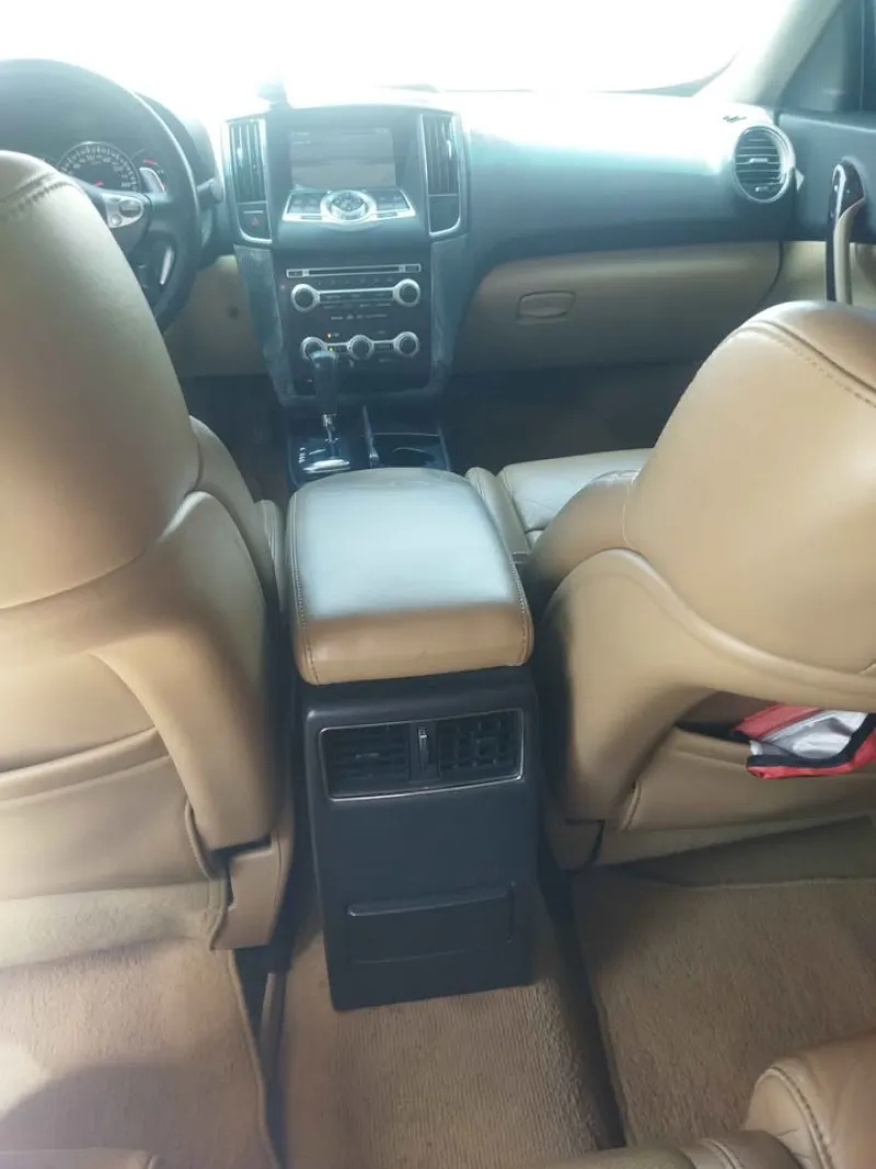2010 Nissan Maxima in Dubai