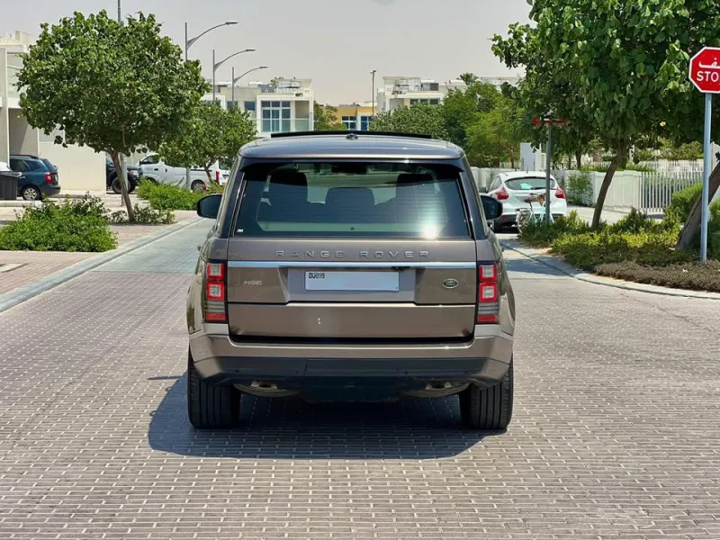 2016 لاند روفر رينج روفر in Dubai