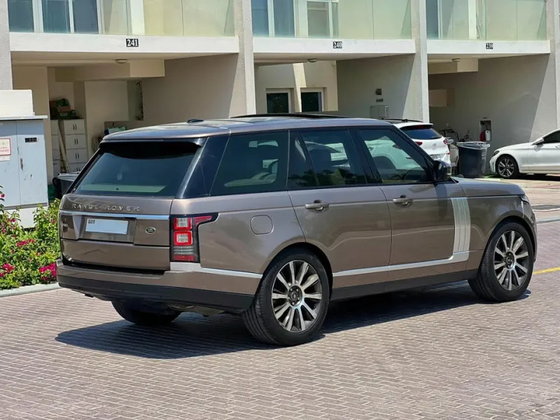 2016 لاند روفر رينج روفر in Dubai