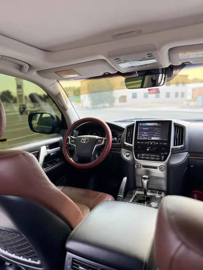 2018 Toyota Land Cruiser in Dubai