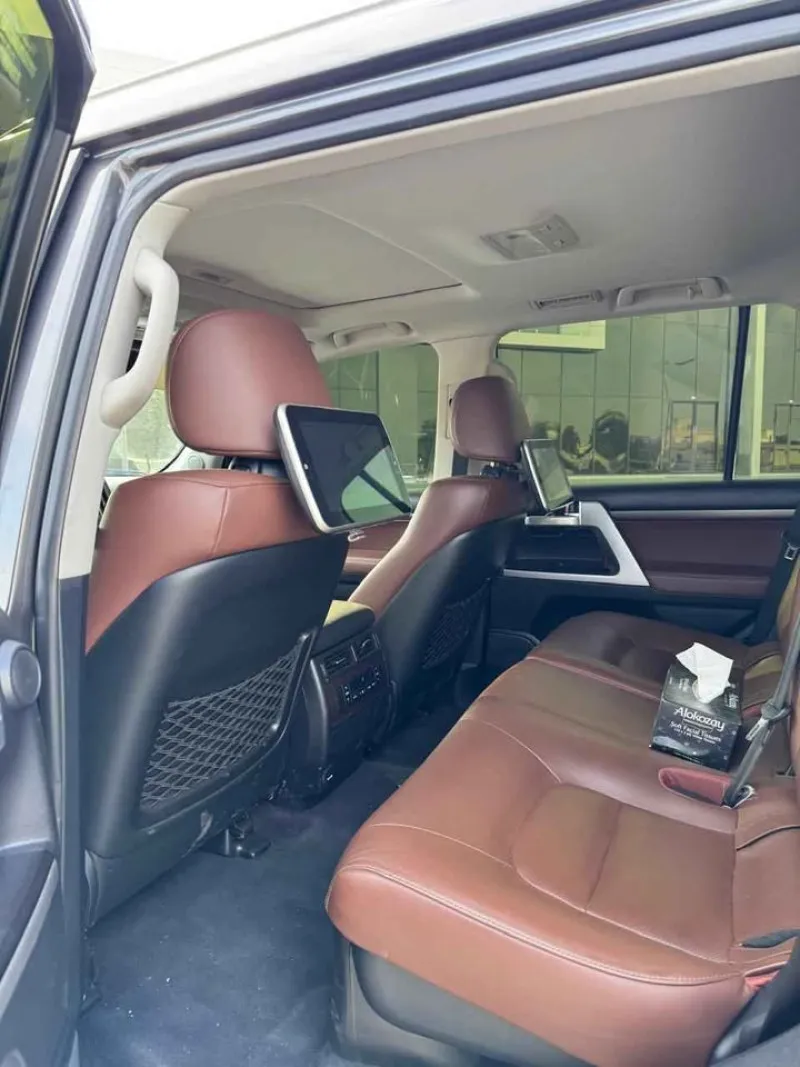 2018 Toyota Land Cruiser in Dubai