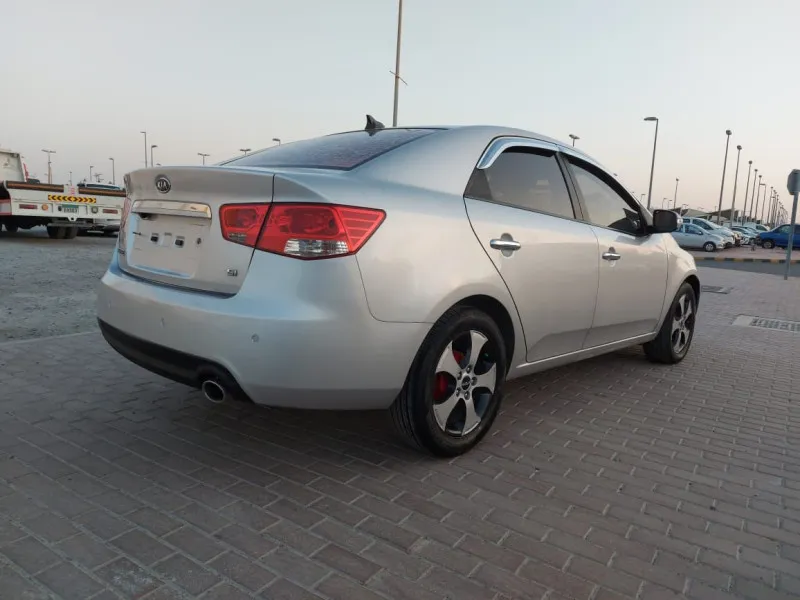 2009 Kia Forte in Dubai