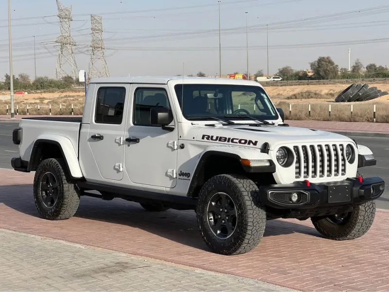 2023 جييب جلاديتير in Dubai