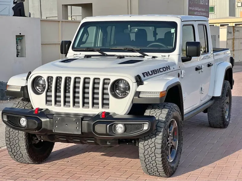 2023 جييب جلاديتير in Dubai