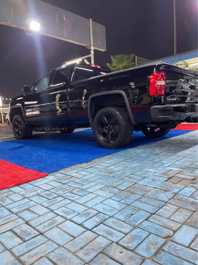 2016 GMC Sierra in Dubai