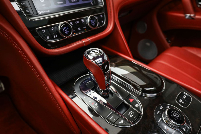 2017 Bentley Bentayga in dubai