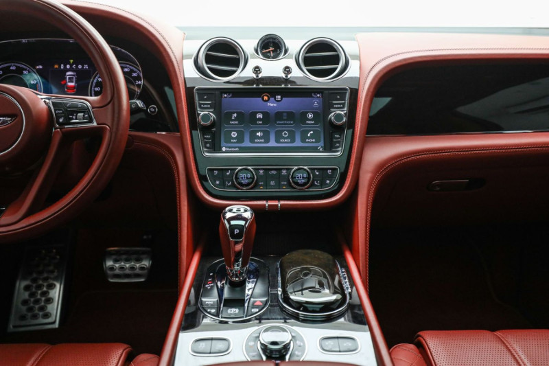 2017 Bentley Bentayga in dubai