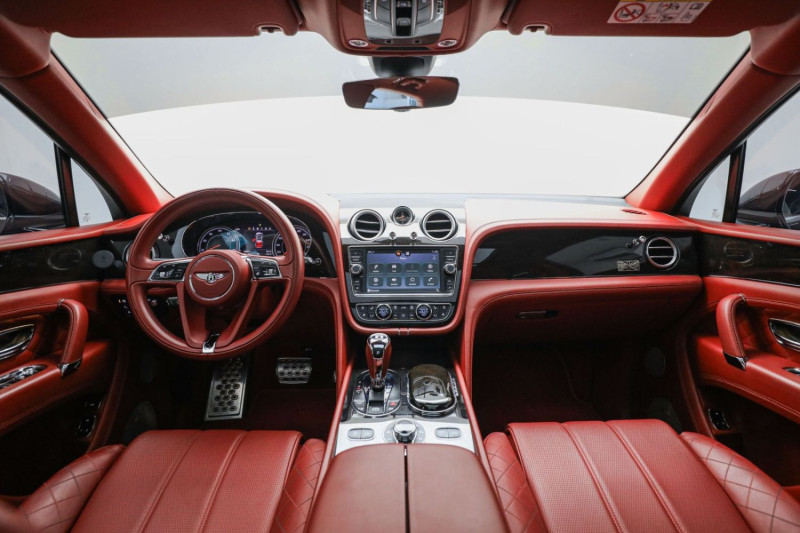 2017 Bentley Bentayga in dubai