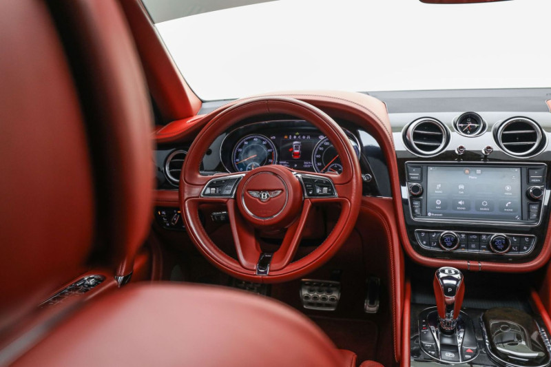 2017 Bentley Bentayga in dubai