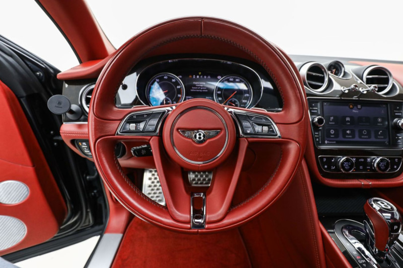 2017 Bentley Bentayga in dubai
