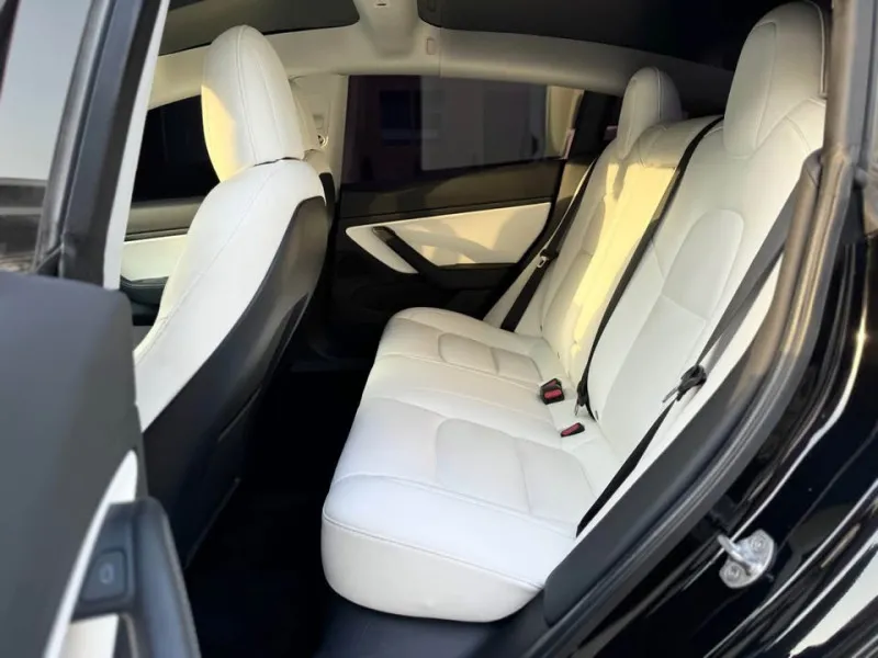 2021 Tesla MODEL 3 in Dubai