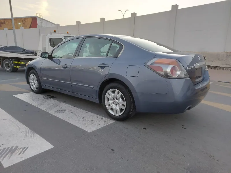 2012 Nissan Altima in Dubai