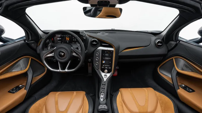 2024 McLaren 750S in Dubai