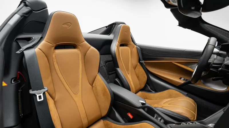 2024 McLaren 750S in Dubai