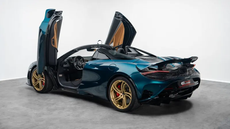 2024 McLaren 750S in Dubai