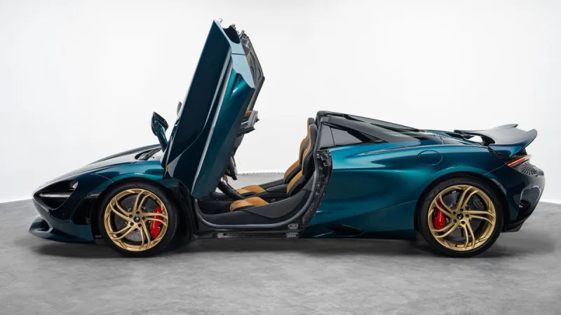 2024 McLaren 750S in Dubai