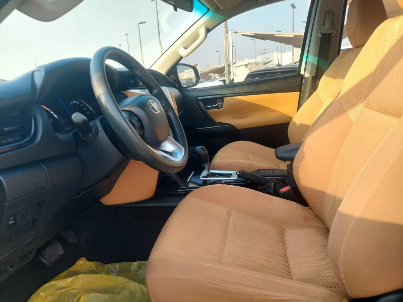 2020 تويوتا فورتشنر in Dubai