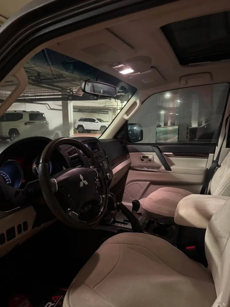 2012 Mitsubishi Pajero in Dubai