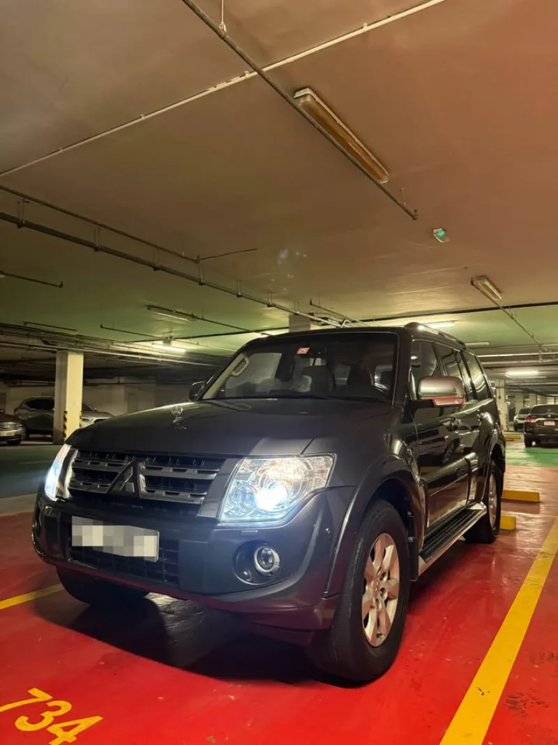 2012 Mitsubishi Pajero in Dubai