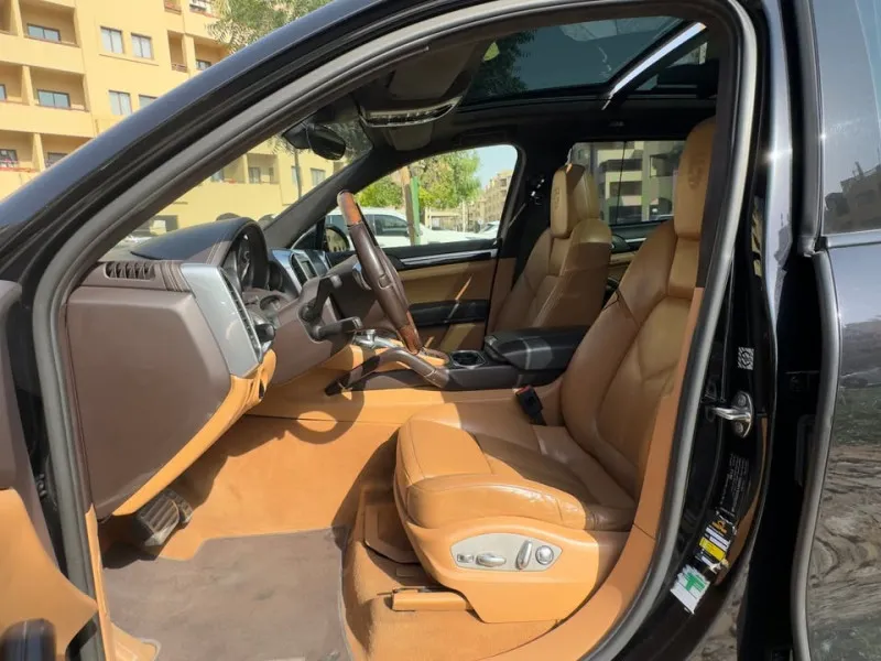 2013 بورش كاين in Dubai