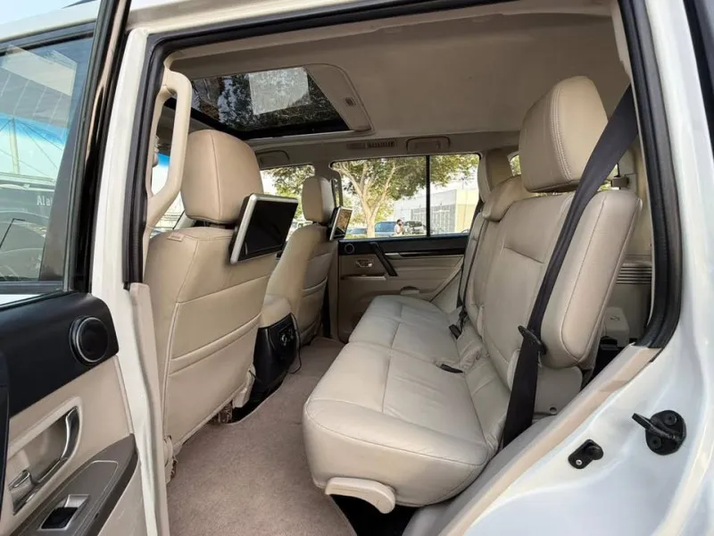 2018 Mitsubishi Pajero in Dubai