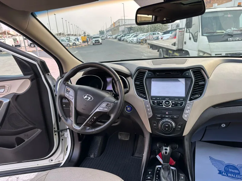 2015 Hyundai Santa Fe in Dubai