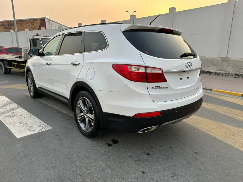 2015 Hyundai Santa Fe in Dubai
