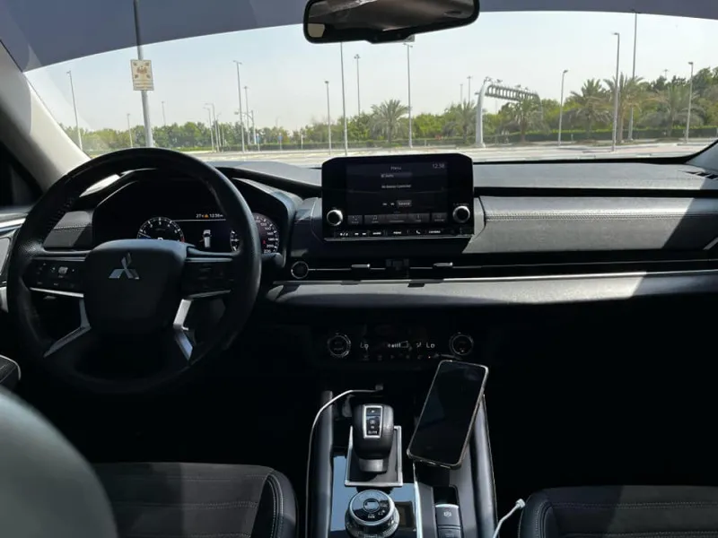 2024 Mitsubishi Outlander in Dubai