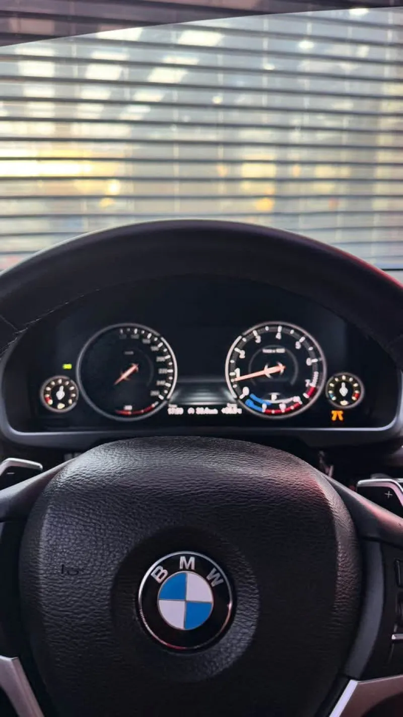 2015 BMW X6 in Dubai