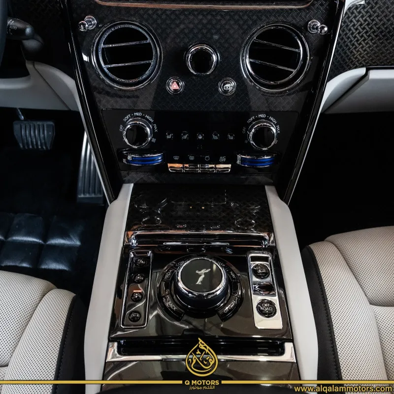 2022 Rolls Royce Cullinan in Dubai