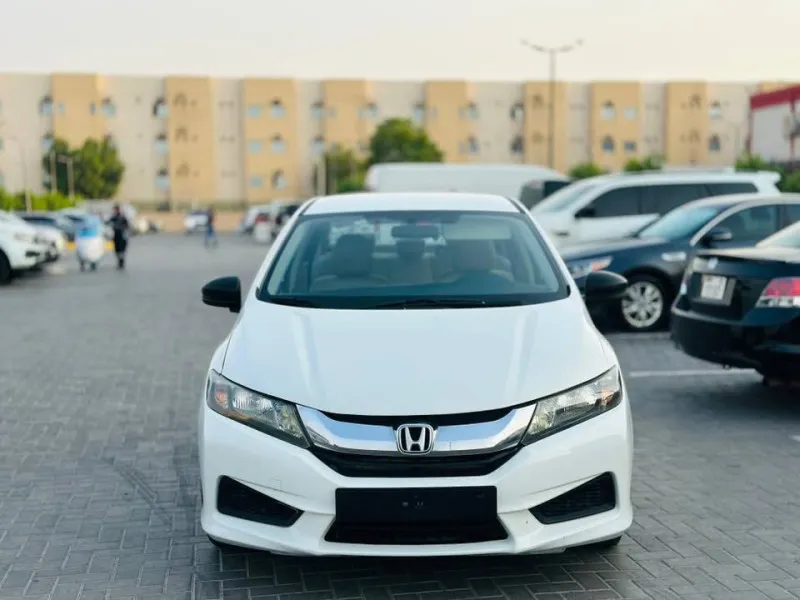 2014 هوندا سيتي in Dubai
