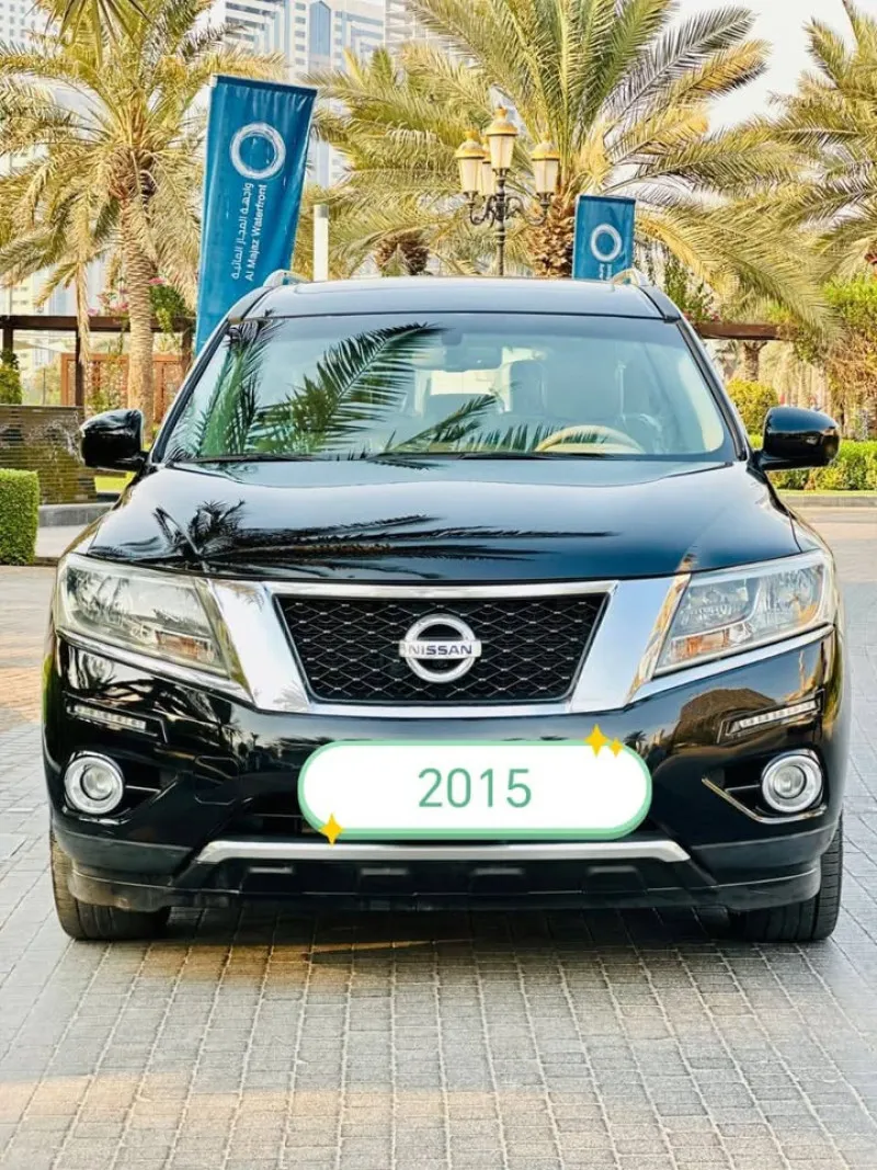 2015 Nissan Pathfinder in Dubai