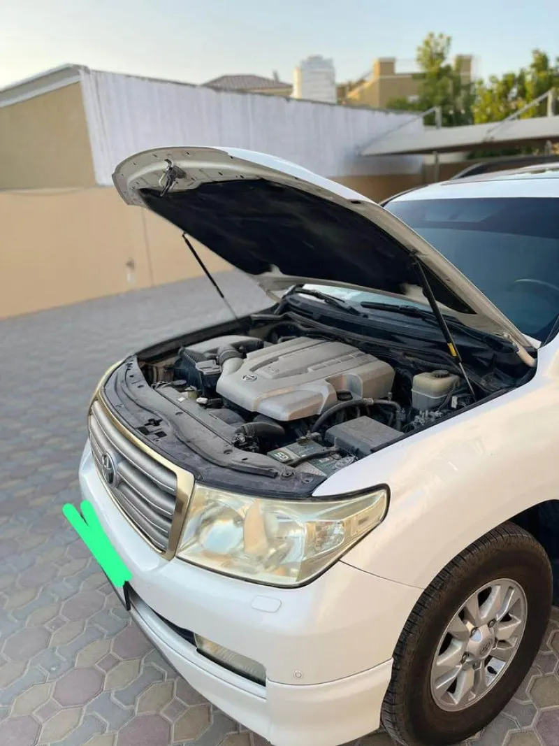 2008 تويوتا لاند كروزر in Dubai