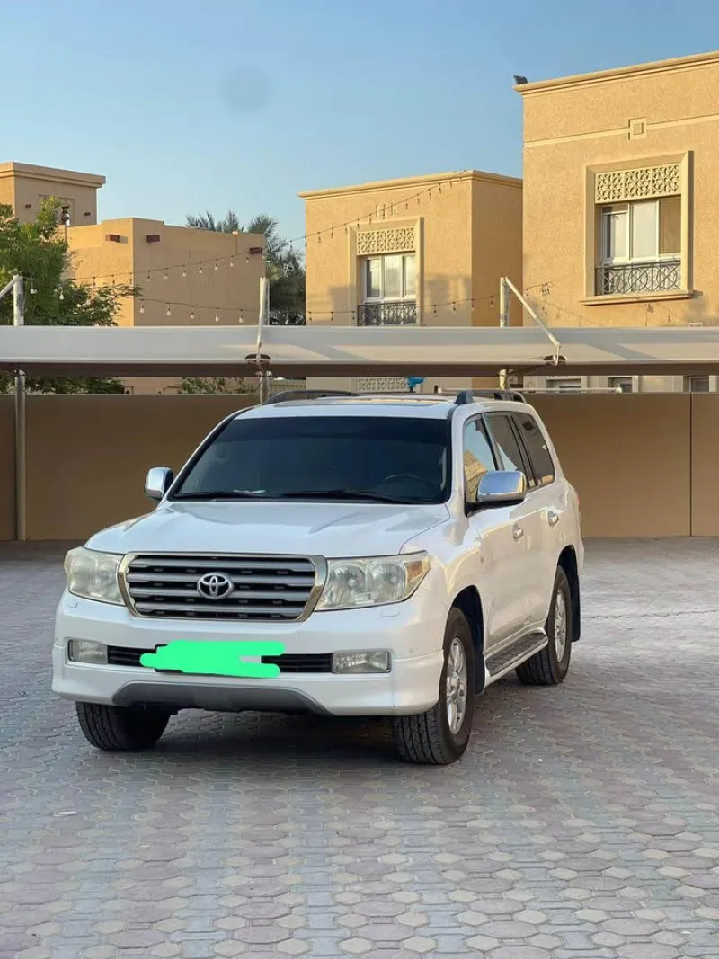2008 تويوتا لاند كروزر in Dubai