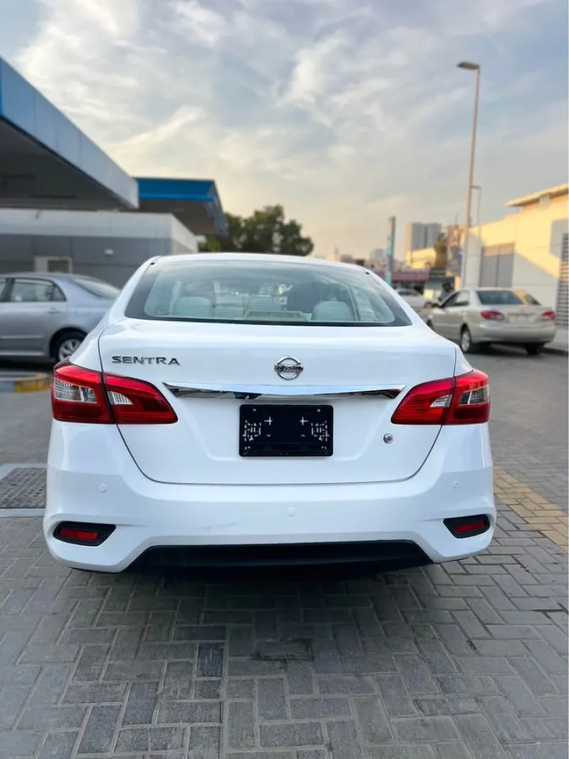 2021 Nissan Sentra in Dubai