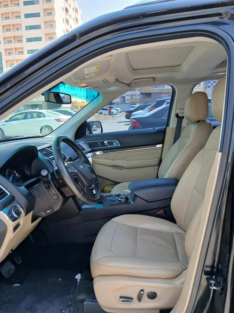 2017 Ford Explorer in Dubai