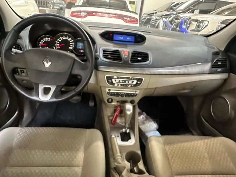 2012 Renault Fluence in Dubai