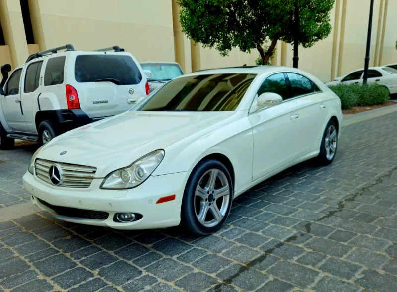 2008 Mercedes-Benz CLS in Dubai
