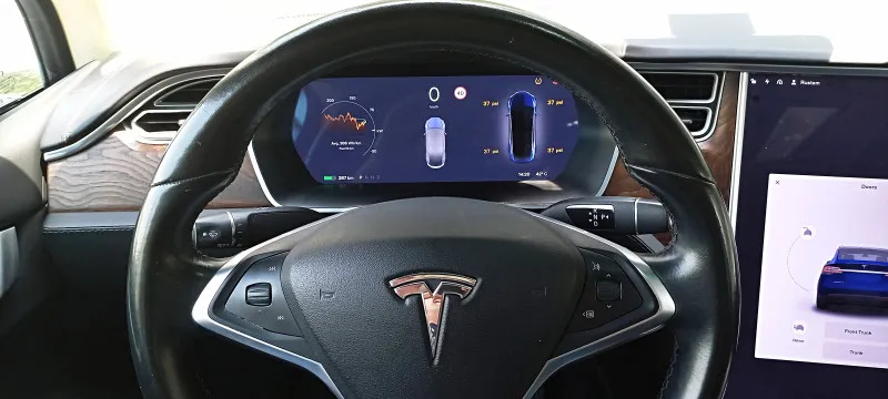 2017 Tesla Model X in Dubai