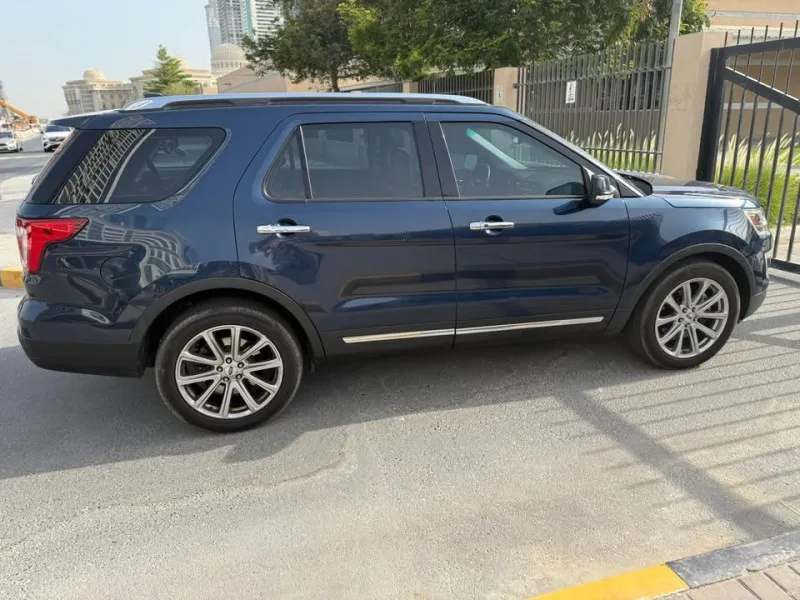 2016 فورد اكسبلورر in Dubai