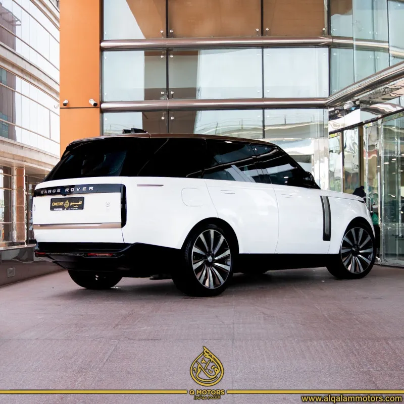 2023 Land Rover Range Rover in Dubai