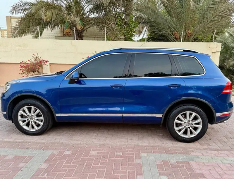 2016 Volkswagen Touareg in Dubai