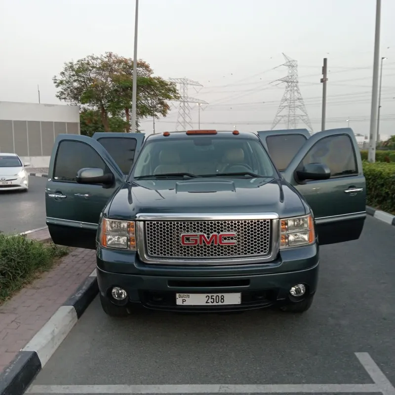 2011 GMC Sierra in Dubai