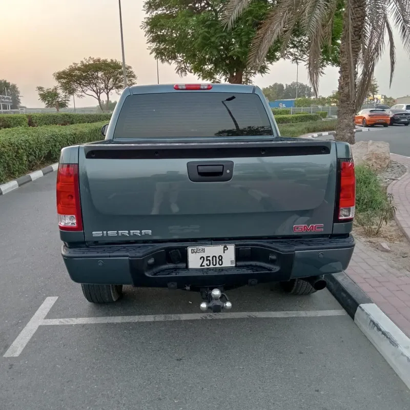 2011 GMC Sierra in Dubai