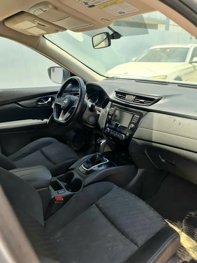 2018 Nissan Rogue in Dubai