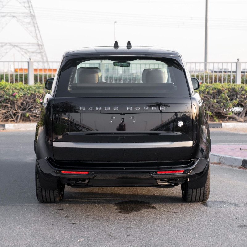 2023 Land Rover Range Rover in dubai